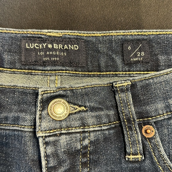 Lucky Brand Skinny Ava Ankle Jeans size 6 - Picture 6 of 7